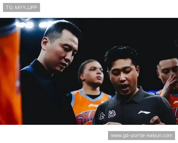 上海男篮卫冕俱乐部杯，卢伟点赞外援和本土球员表现